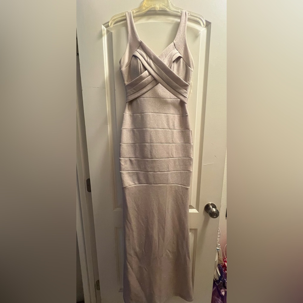 Windsor Strapless Cream Dress. Size SMALL